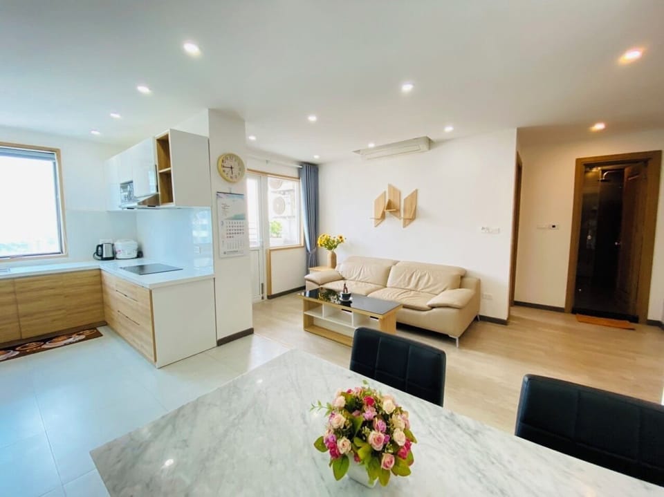 Apartment | Private kitchen | Microwave, stovetop, rice cooker, cookware/dishes/utensils