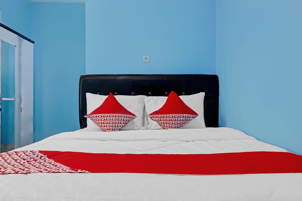 Standard Double Room | Bed sheets