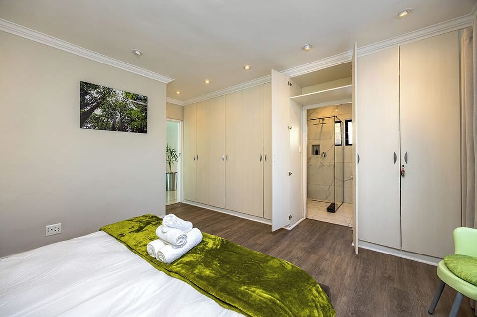 Luxury Villa | 5 bedrooms, in-room safe, individually furnished, desk