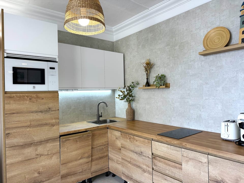 Kitchen 2
