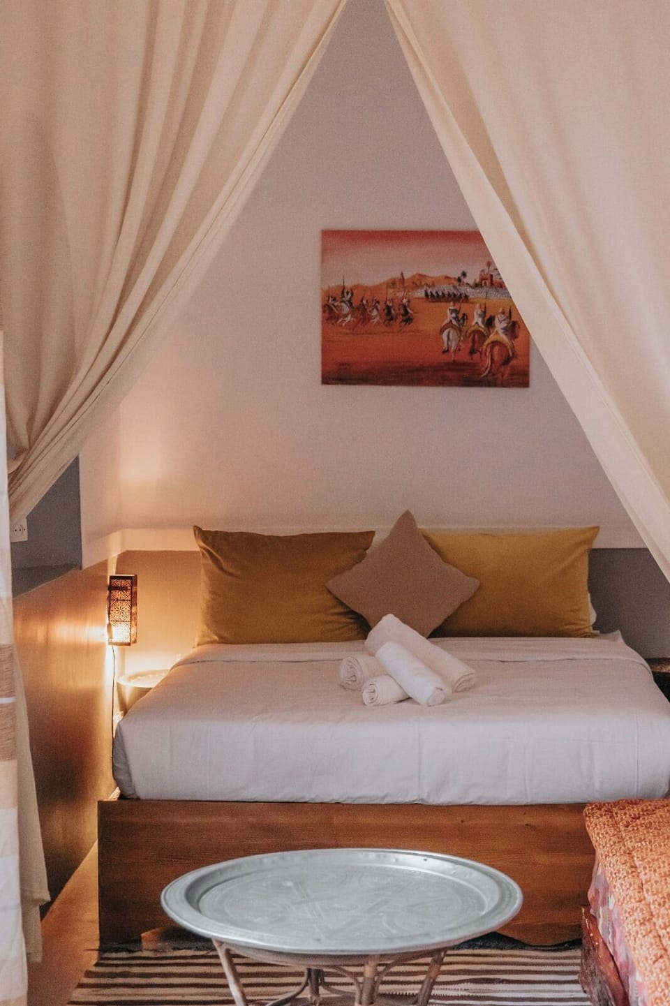 In-room safe, soundproofing, WiFi (free)
