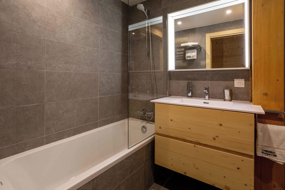 Private family bathroom