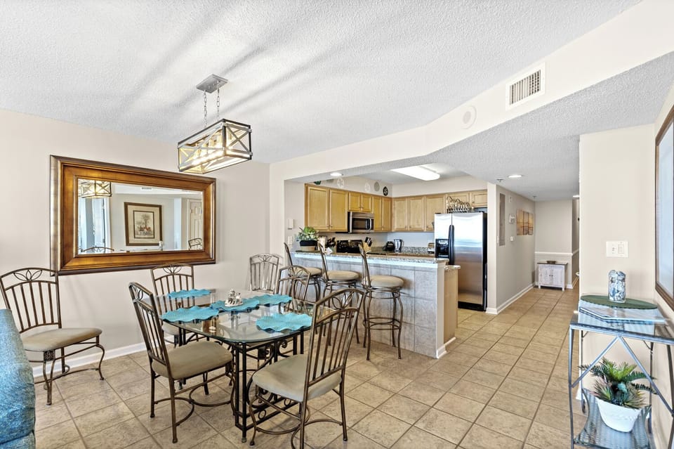 Dining space 