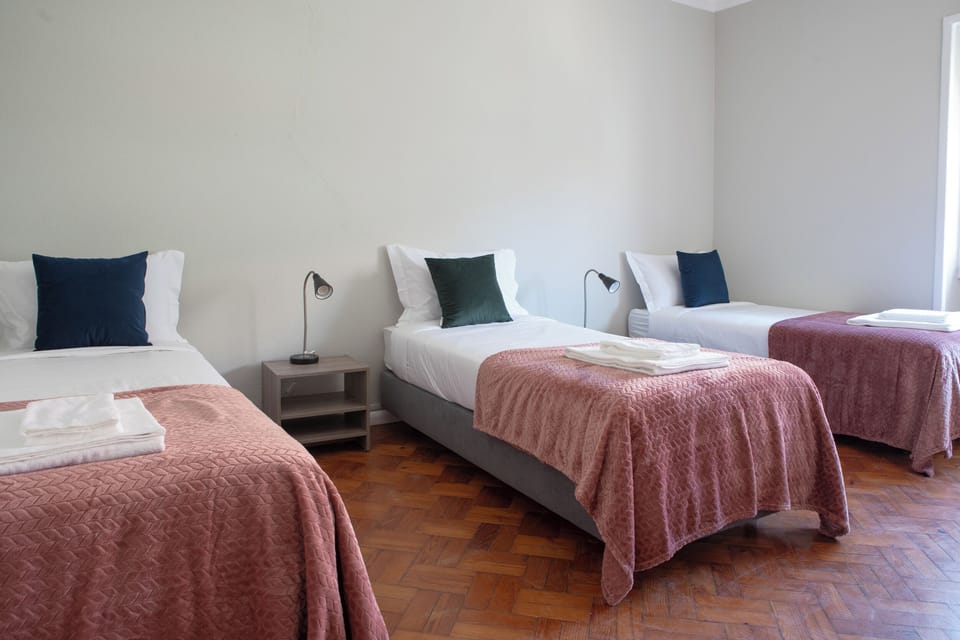 Succeed Campo Pequeno Guesthouse Bed and Breakfast in Lisbon
