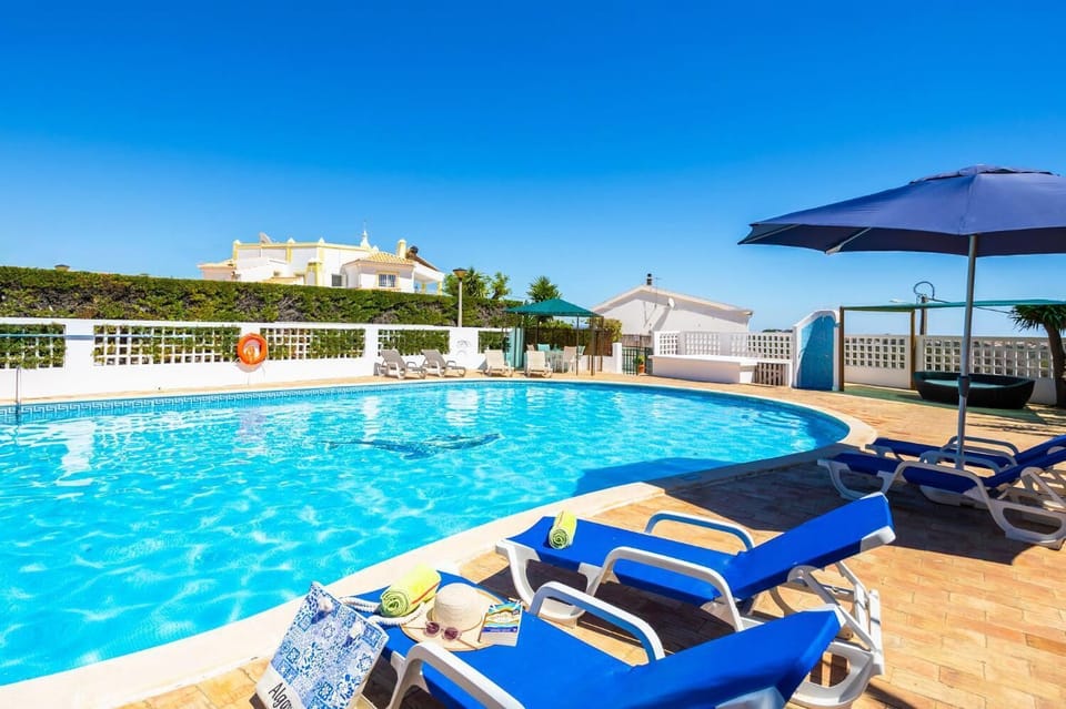 Private pool and terrace
