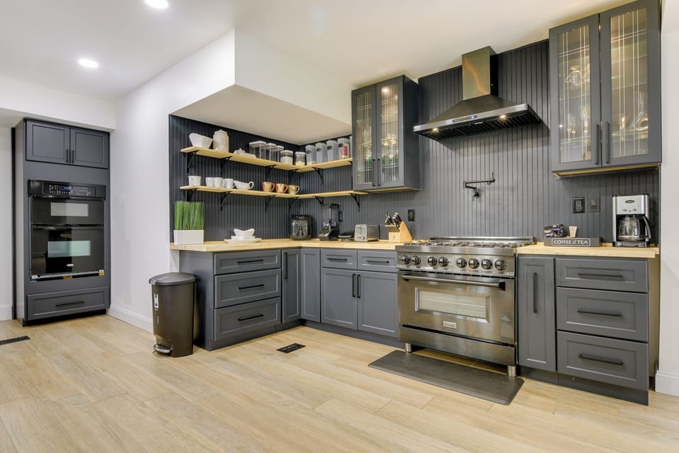 Kitchen | Refrigerator | Dishwasher | Wall Oven | Microwave