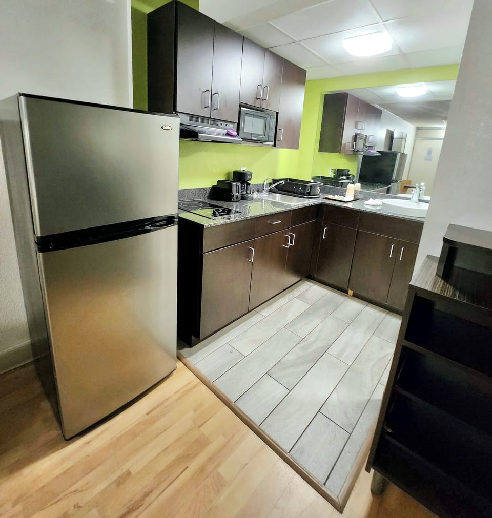 Private kitchenette
