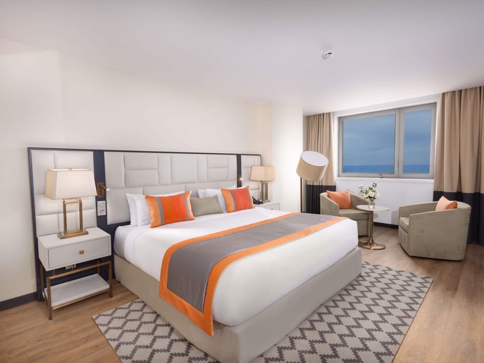 Junior Suite, 1 King Bed with Sofa bed, Ocean View | Premium bedding, minibar, in-room safe, soundproofing