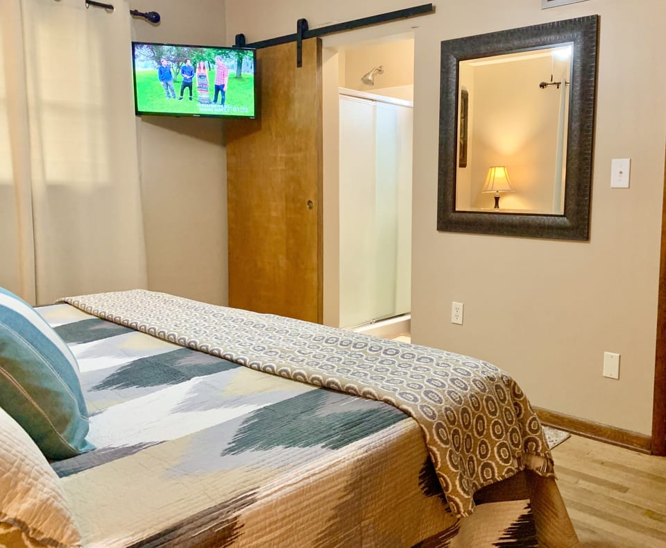 Bedroom with attached 3/4 bath 