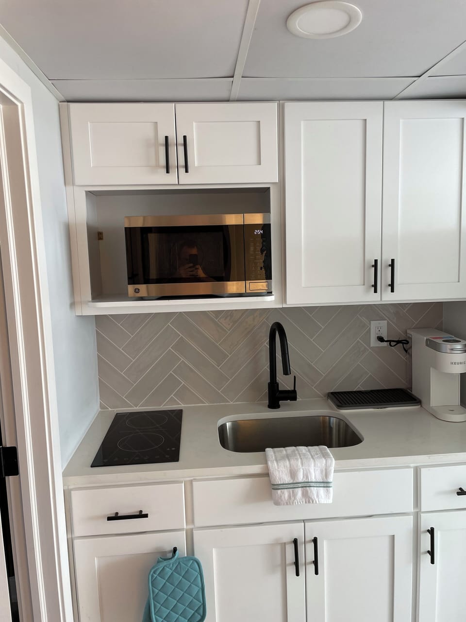 Fully stocked Kitchenette 
