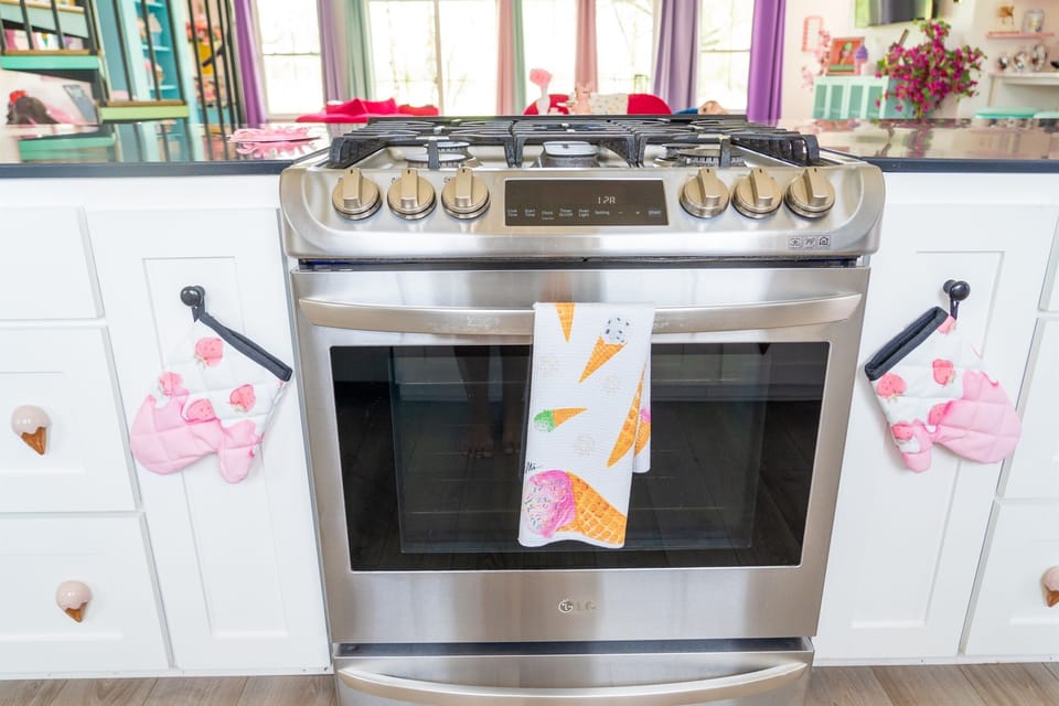 Large kitchen with gas range