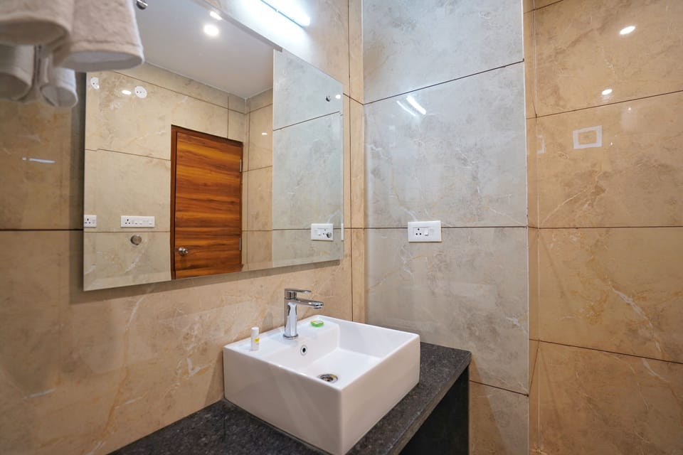 Executive Double Room | Bathroom