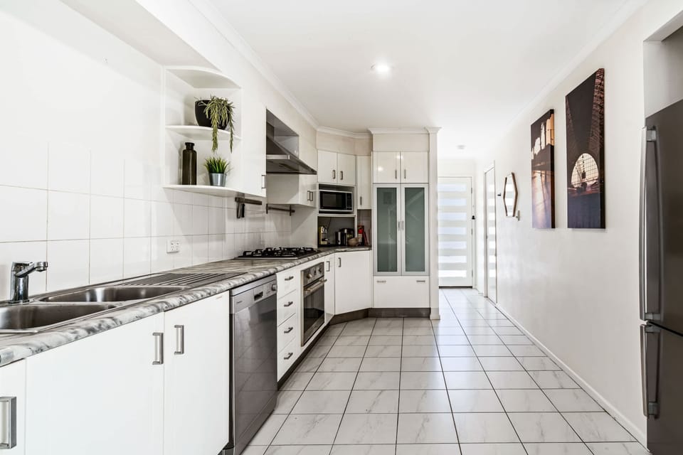 Cook up a storm in the well-equipped kitchen.