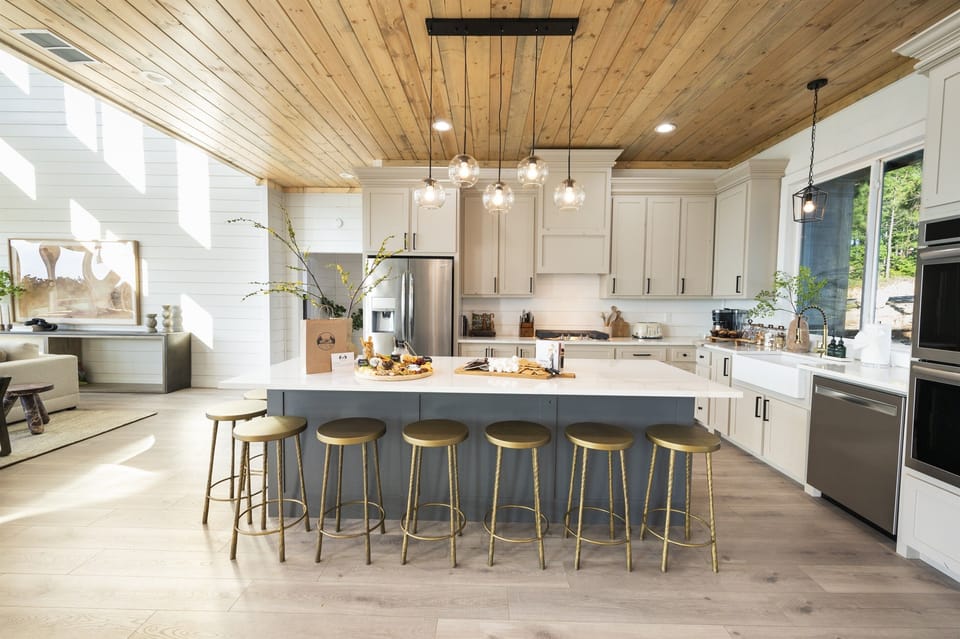  There is room for everyone at the expansive island.