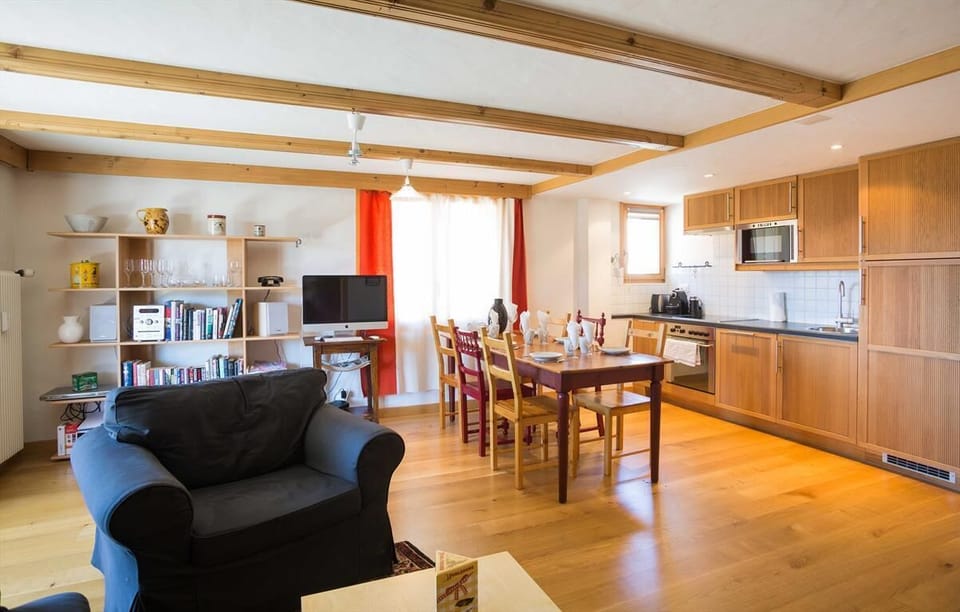 Living room / Eating corner / open kitchen