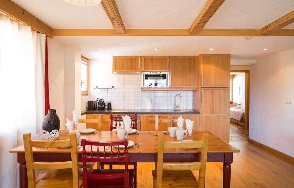 Open kitchen