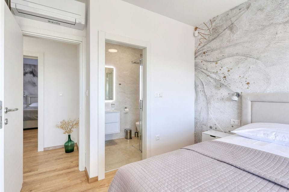 Villa, 5 Bedrooms, Accessible, Private Pool | Bathroom | Shower, towels