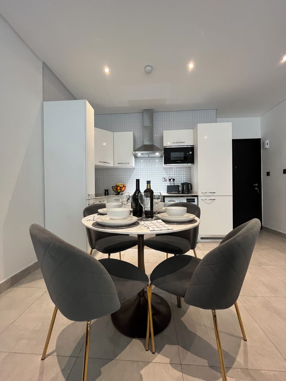 Dining area / Kitchen