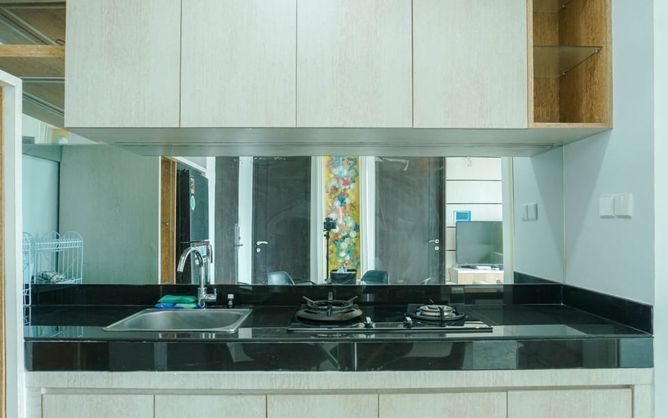 Apartment | Private kitchen | Full-size fridge, stovetop