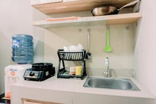 Apartment | Private kitchen | Full-size fridge, stovetop