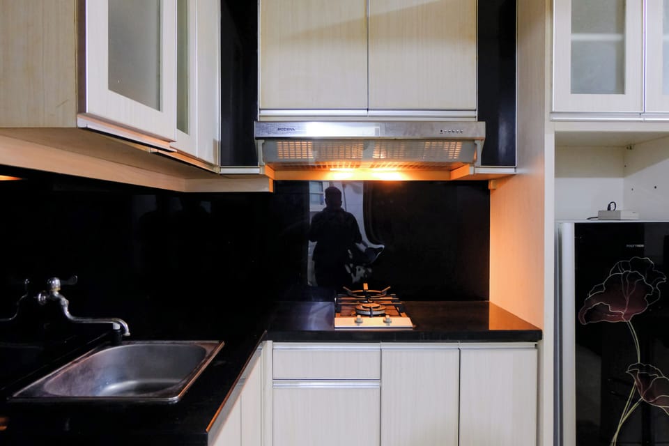 Apartment | Private kitchen | Full-size fridge, stovetop