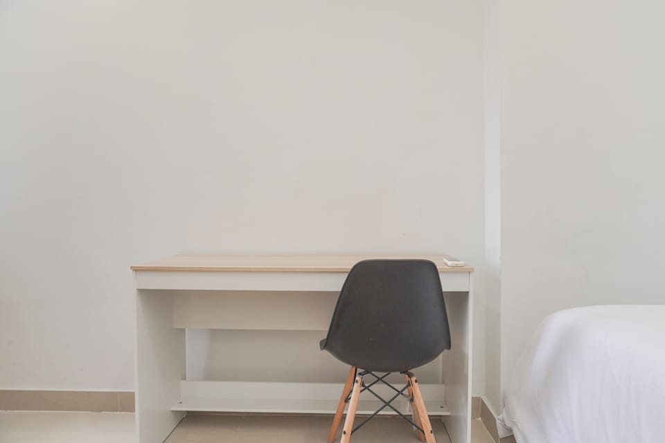 Apartment | Private kitchen | Full-size fridge, stovetop