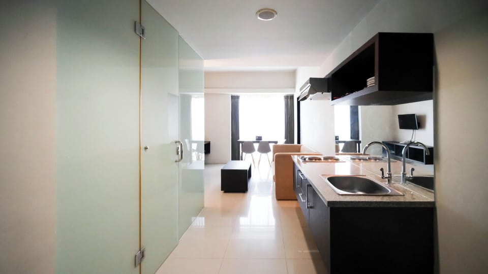 Apartment | Private kitchen | Full-size fridge, stovetop