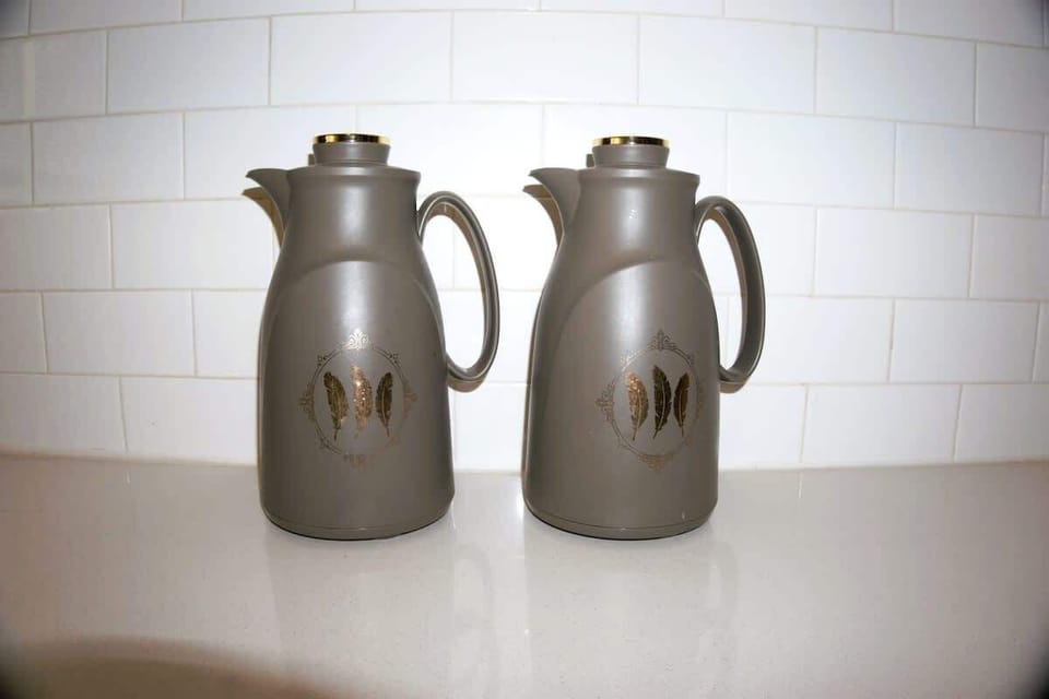 Kitchen with:
Keurig coffee Maker
K-Pods with Breakfast Blend & Decaf
Oven/Stove
Full French Door Refrigerator
Dishes, Pots, Plates, Cups, & Silverware
Knife set and cutting board