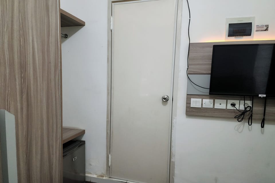 Barata Hotel Near Bandara Soekarno Hatta Apartment in Indonesia