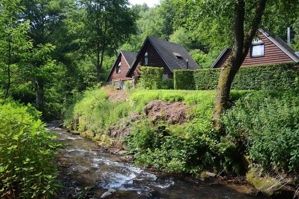 Immediate Surroundings [summer] (<1 km)