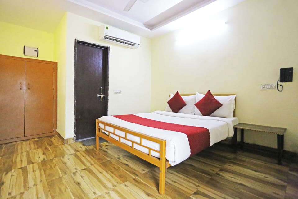 Deluxe Double Room | Free WiFi