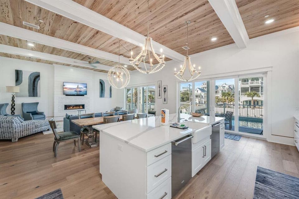 Dining Space for Shared Vacation Moments