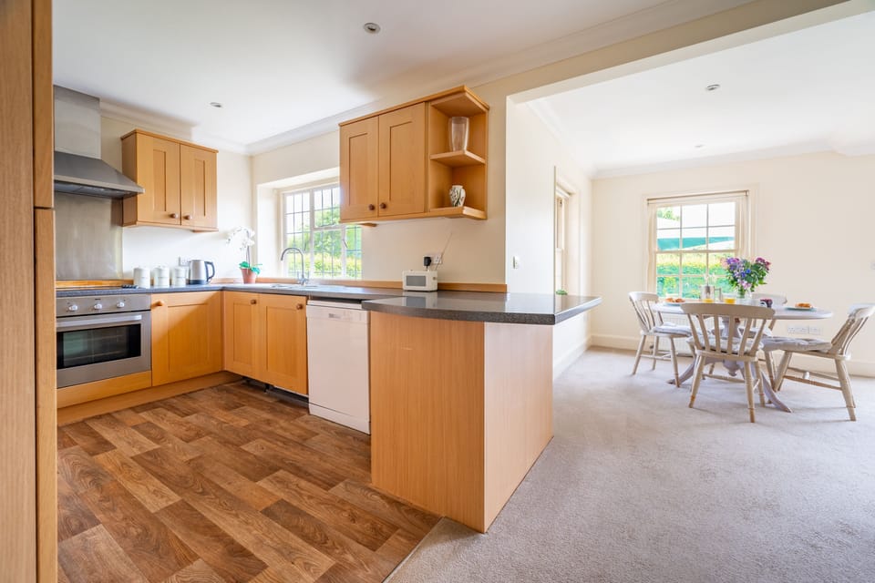 Ground floor: Bright, Cook, laugh, and create memories