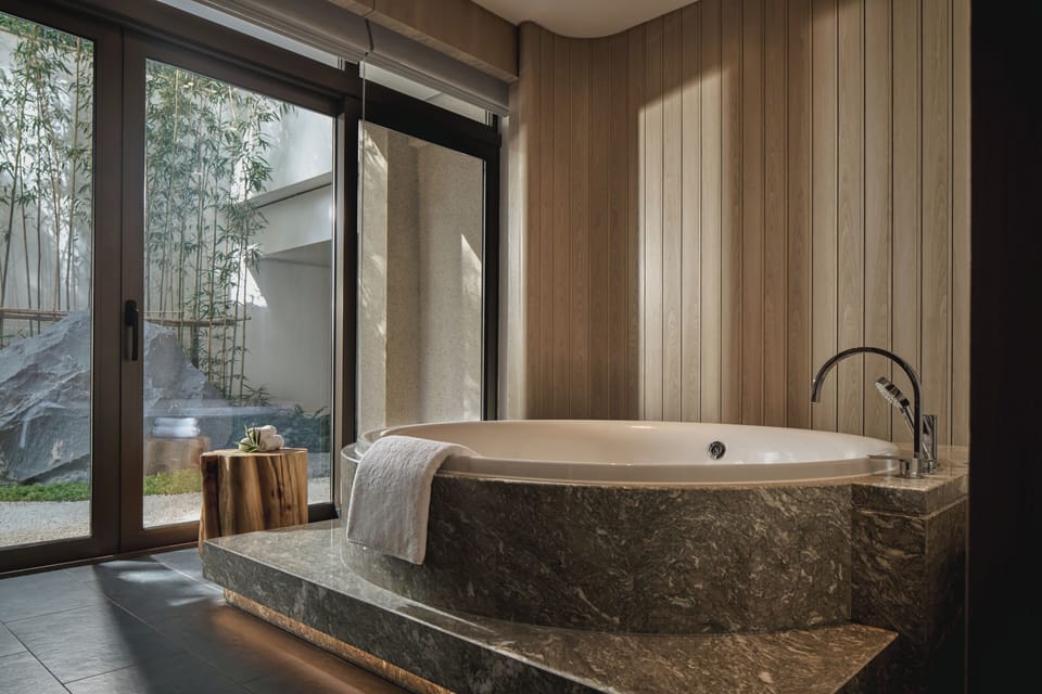 Couples treatment rooms, massages
