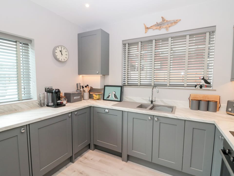 Fridge, dishwasher, electric kettle, toaster