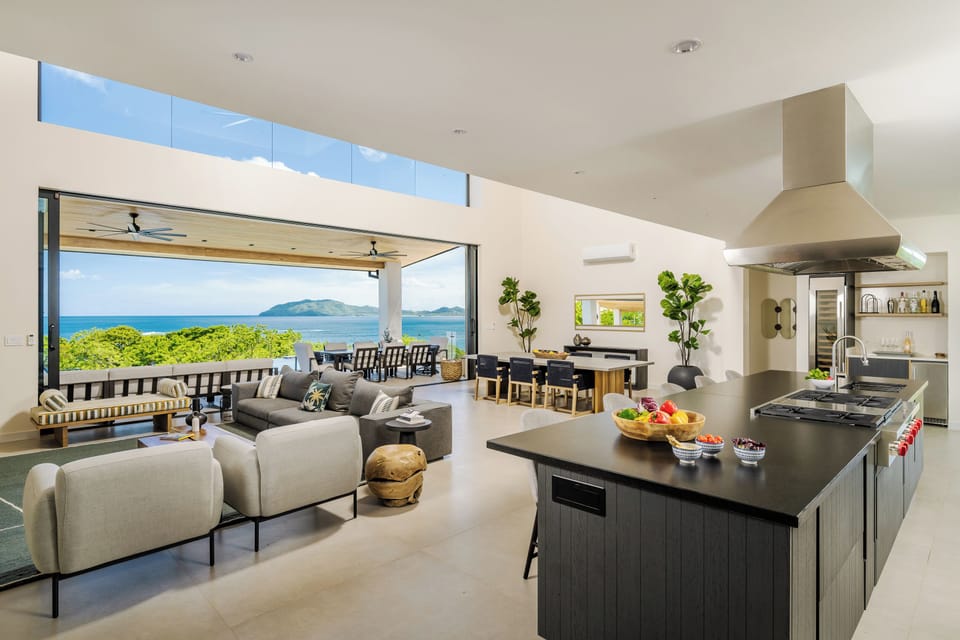 Kitchen with spectacular views