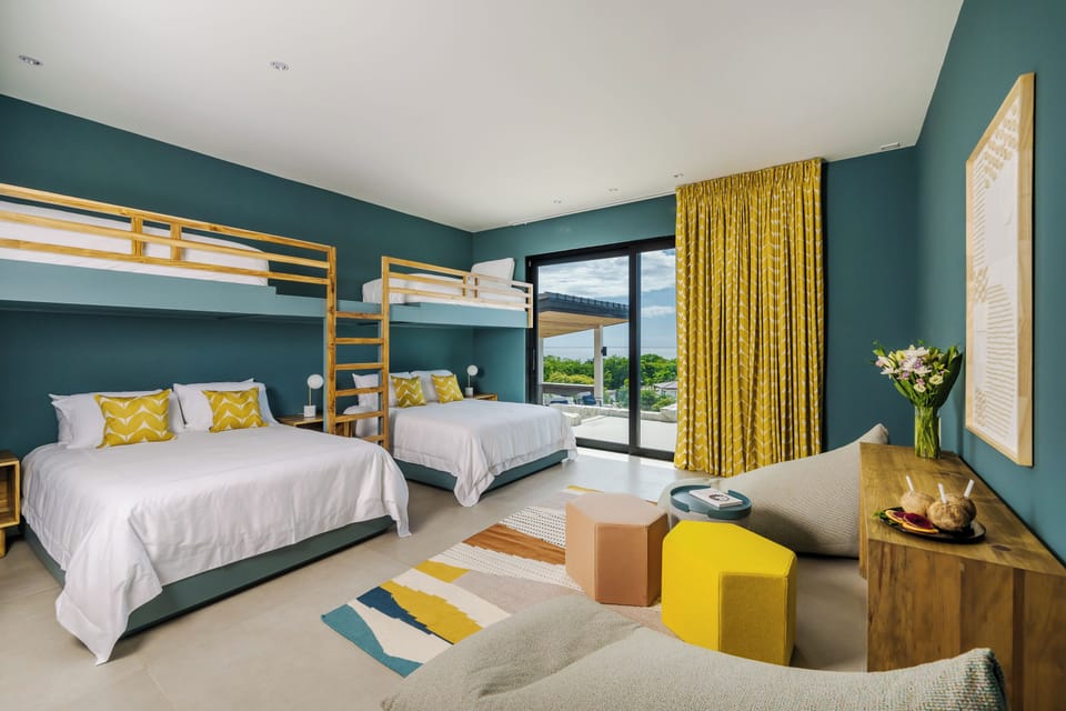 Room number four perfect for six people