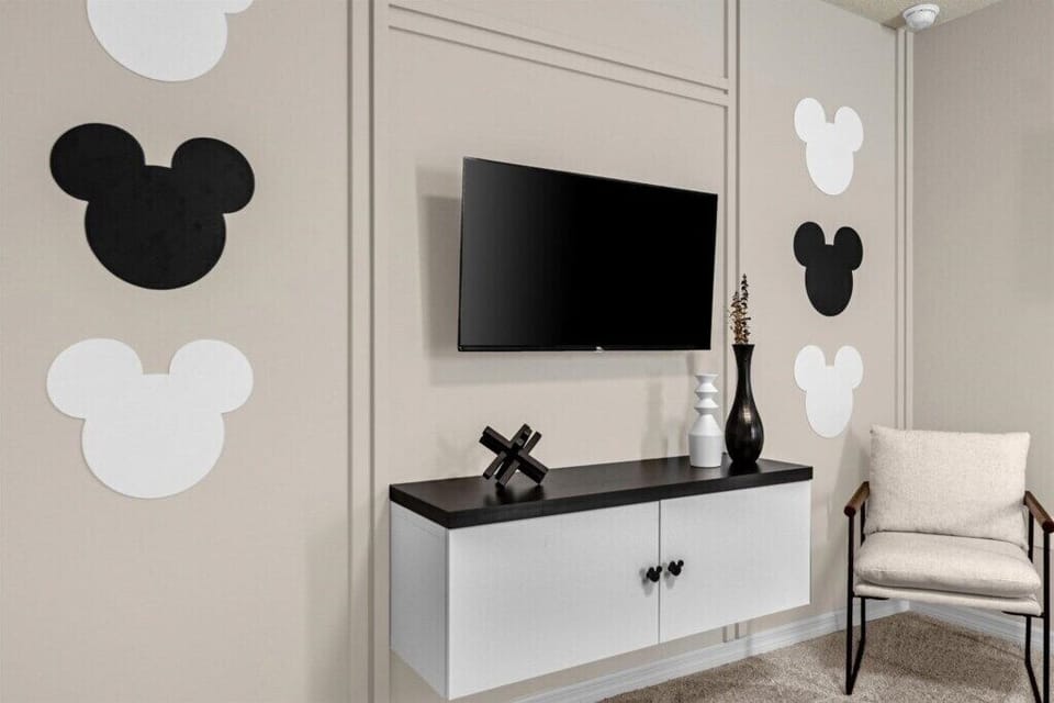 19-4075 Lana Ave (08).jpg