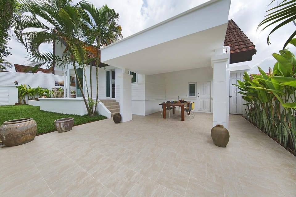 Villa Lawana-Stylish Private Luxury Villa (564)