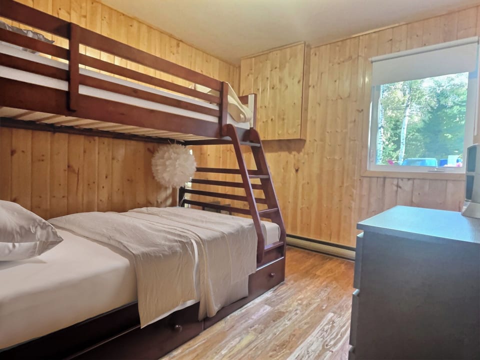 Spare bedroom 3 - Bunk beds with lower double bed and single upper