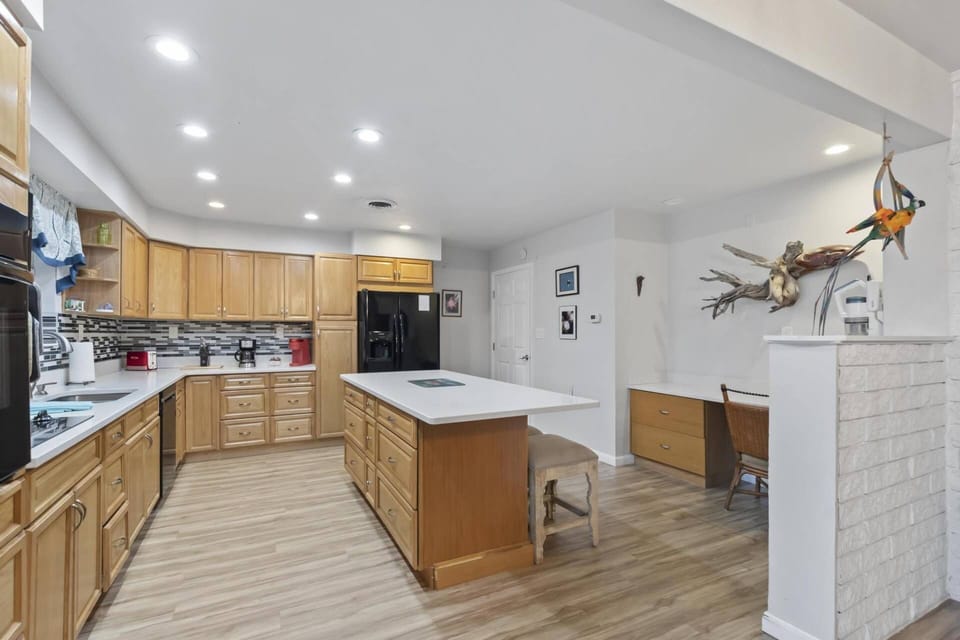Large Kitchen With Plenty Of Prep Space