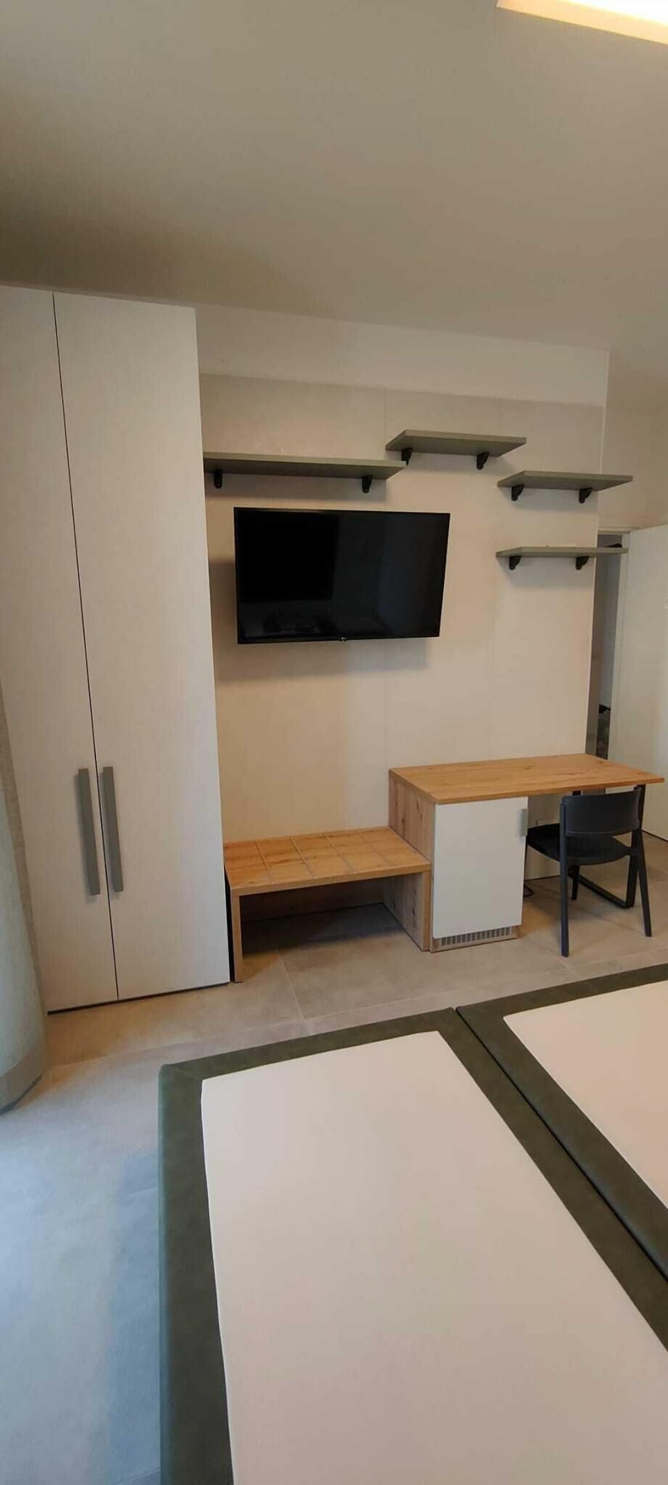 Superior Room | 1 bedroom, minibar, in-room safe, desk