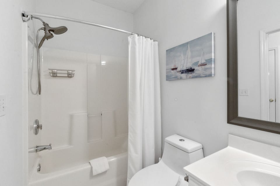 Bathroom 2 in Hallway