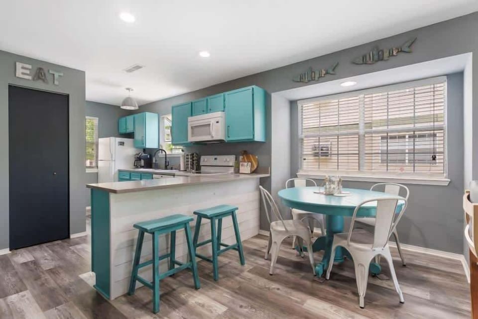 Condo, Multiple Beds, Balcony, Mountain View (Best of Branson) | Private kitchen | Coffee/tea maker, dining table