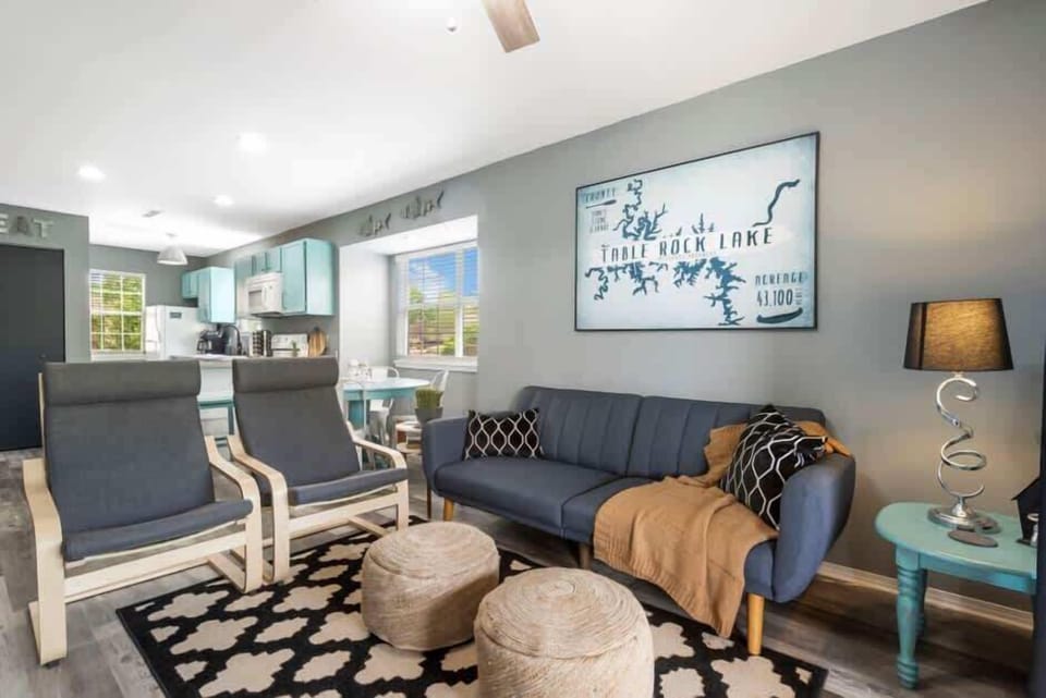 Condo, Multiple Beds, Balcony, Mountain View (Best of Branson) | Living area | 42-inch flat-screen TV with digital channels, fireplace