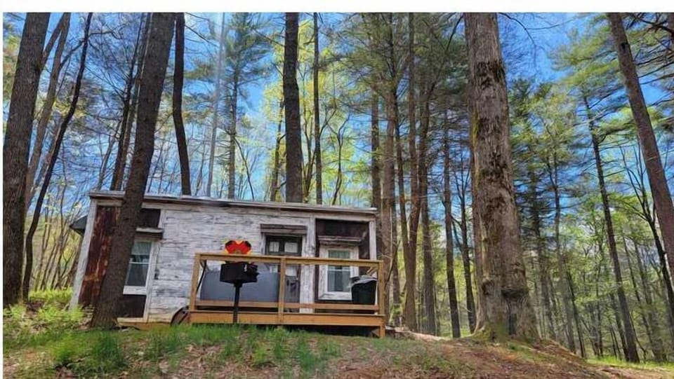 "It’s a good spot for 1 to 2 people"  - Thomas (April 2025)