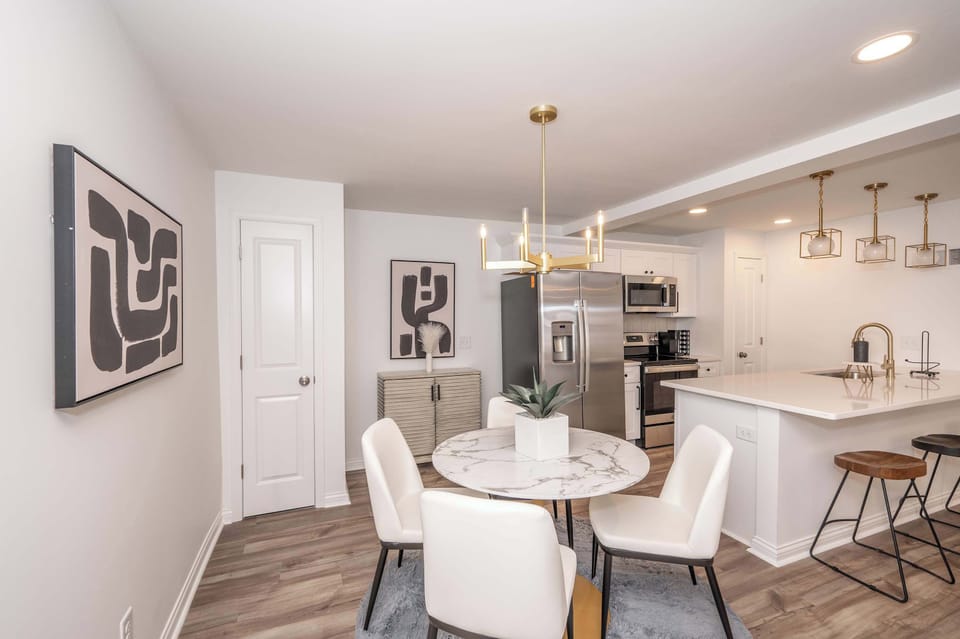 Condo, 1 Queen Bed with Sofa bed, Kitchen | Dining