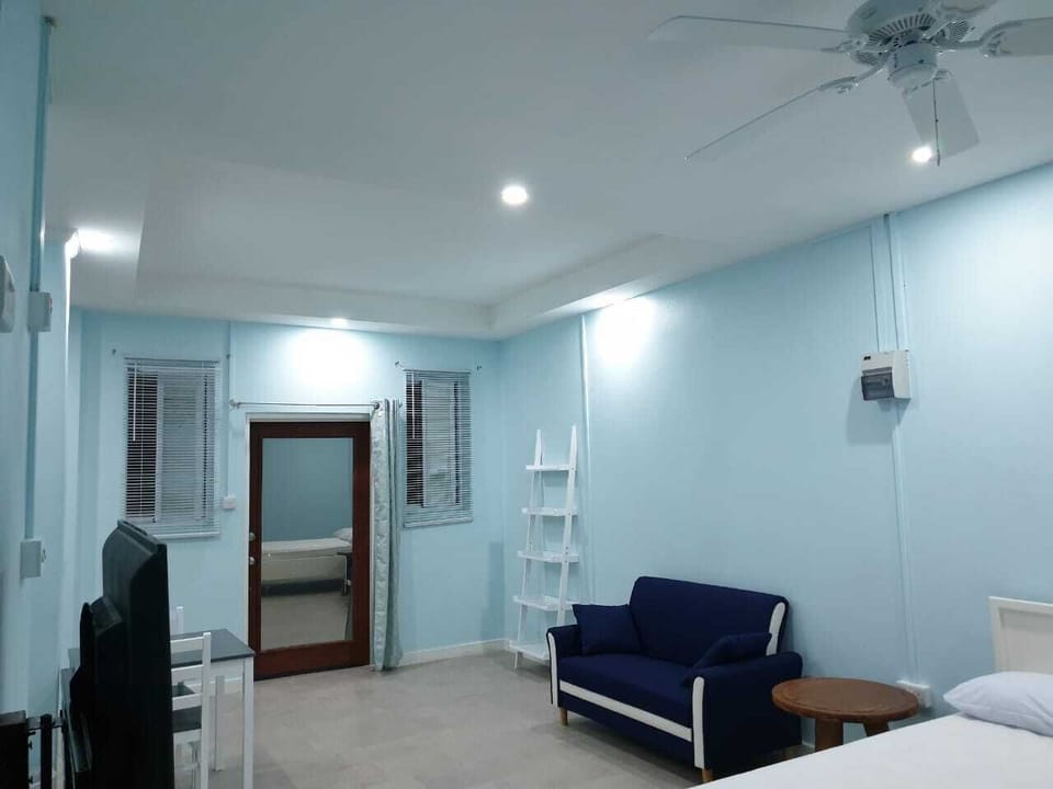 Luxury Studio | Living area