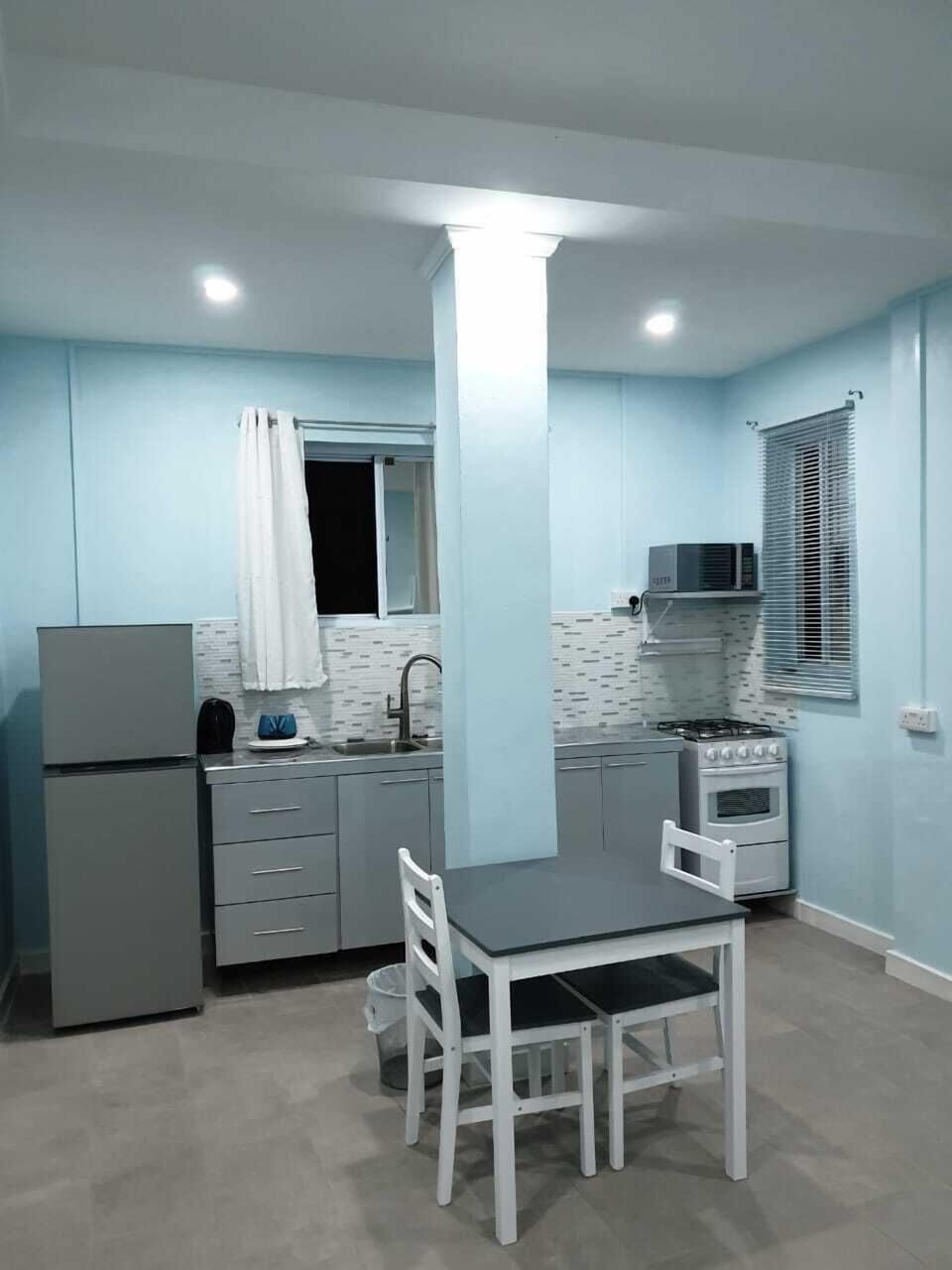 Luxury Studio | Private kitchen | Full-size fridge