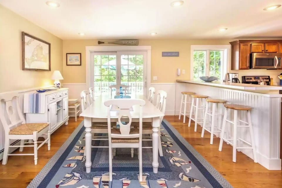 The Dining Room